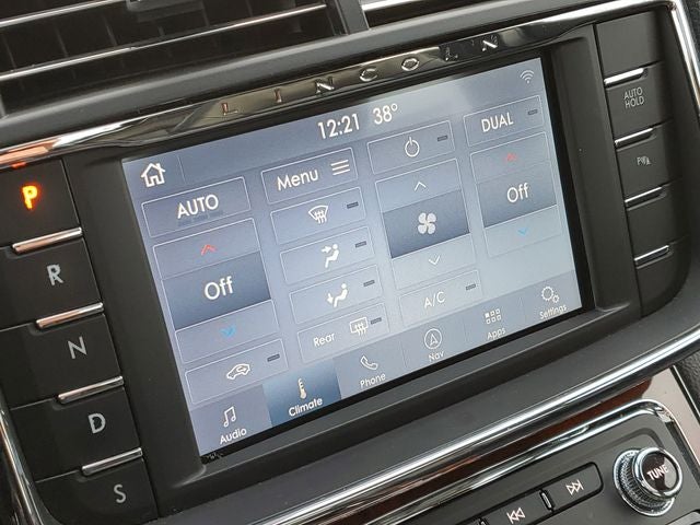 2019 Lincoln Continental Select