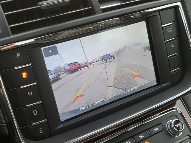 2019 Lincoln Continental Select