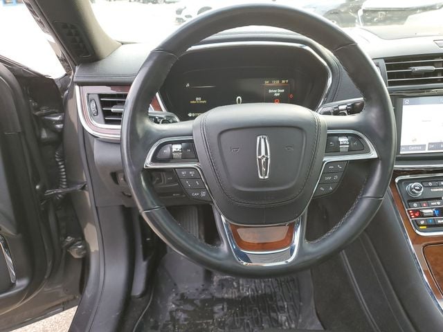 2019 Lincoln Continental Select