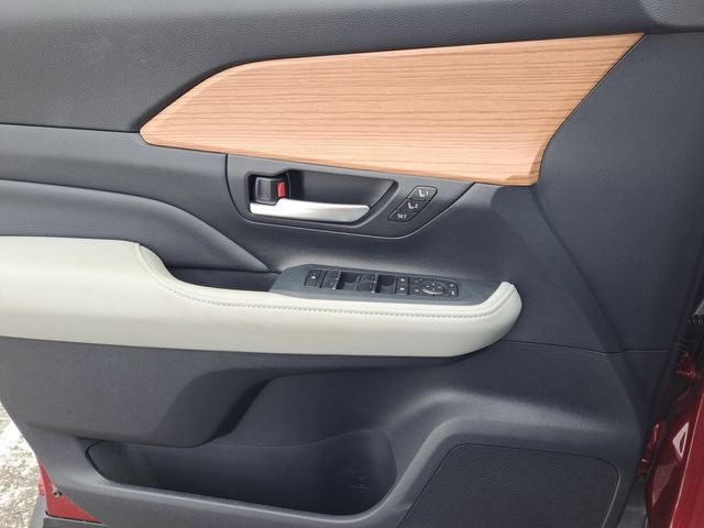 2025 Toyota Grand Highlander Platinum