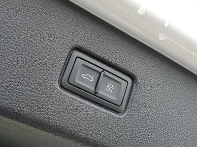 2025 Audi Q7 55 Premium Plus quattro