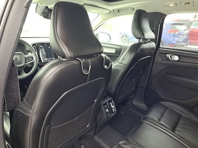 2023 Volvo XC40 Ultimate