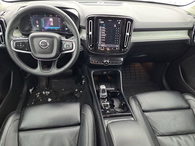 2023 Volvo XC40 Ultimate